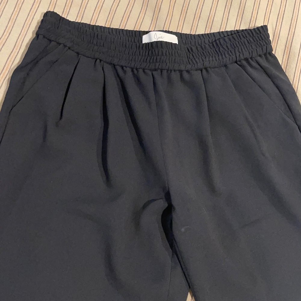 Joie joggers
